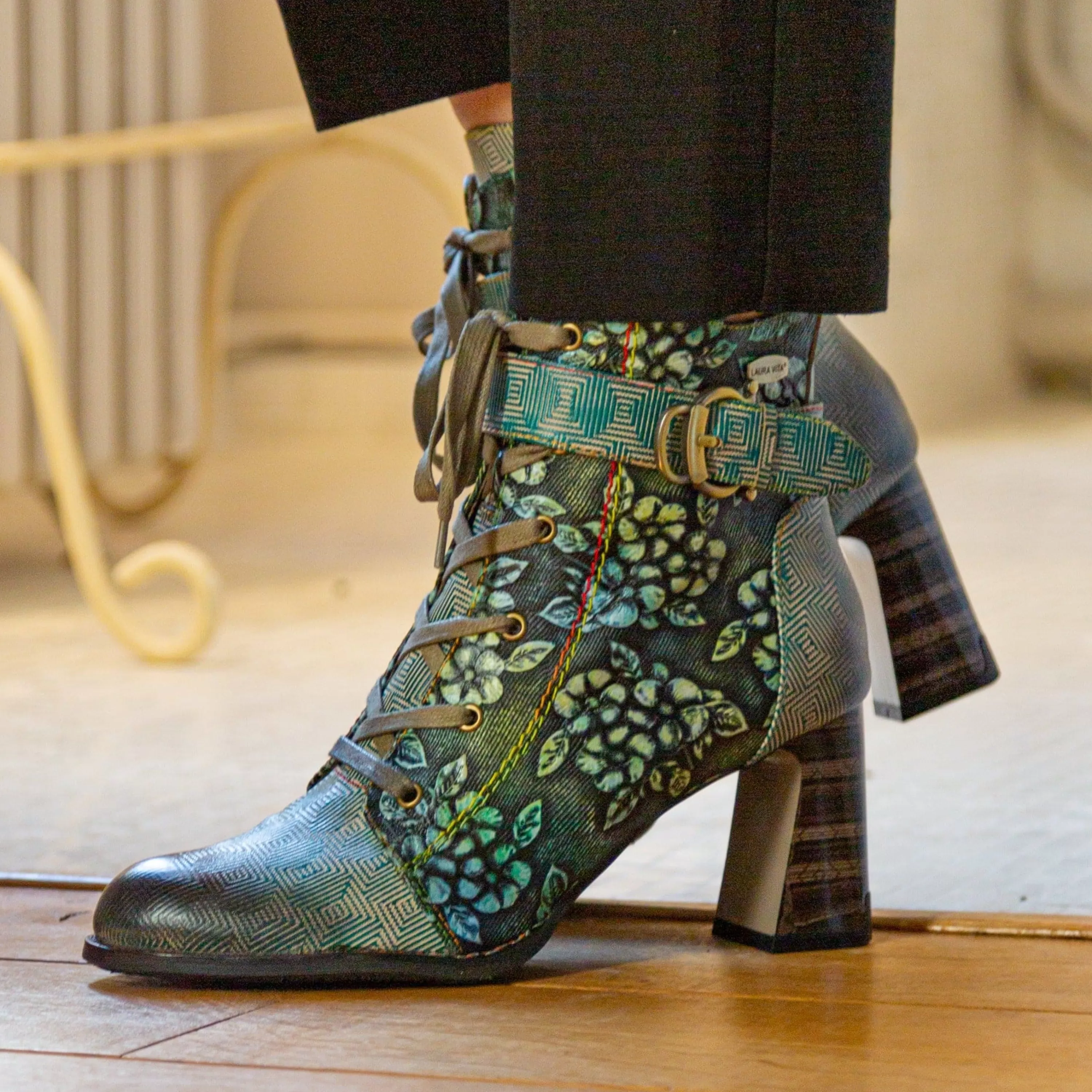 Discount Laura Vita Bottines - MAELEO 03